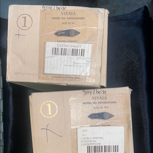 VIVAIA Pointed-Toe Patterned Flats - Picture 11 of 11